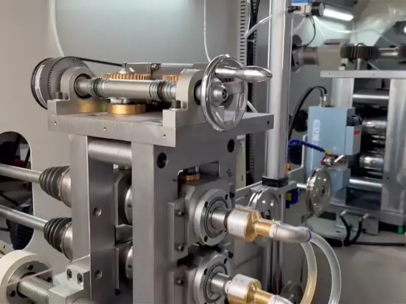 Meriv çawa lênihêrîna rojane ya PV Ribbon Rolling Mills dike